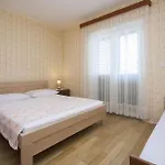Apartment Vukicevic Brodarica
