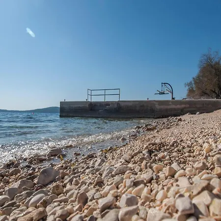 Vukicevic Brodarica Apartamento *