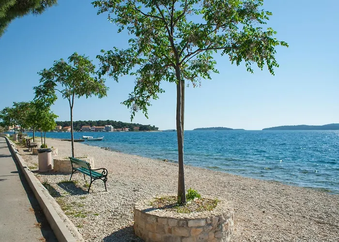 Vukicevic Brodarica Apartman *